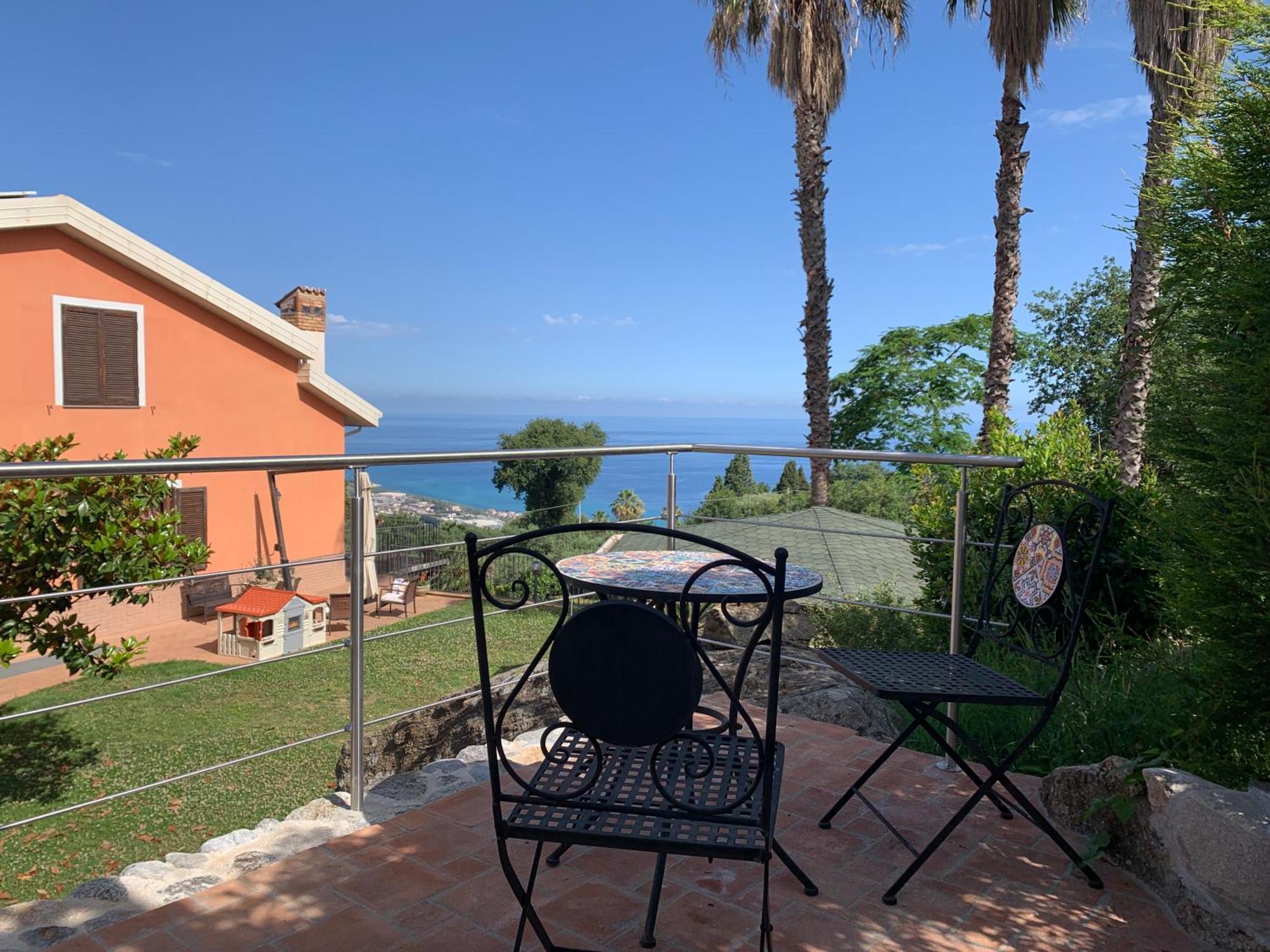 Villa Zufro Vibo Valentia Buitenkant foto