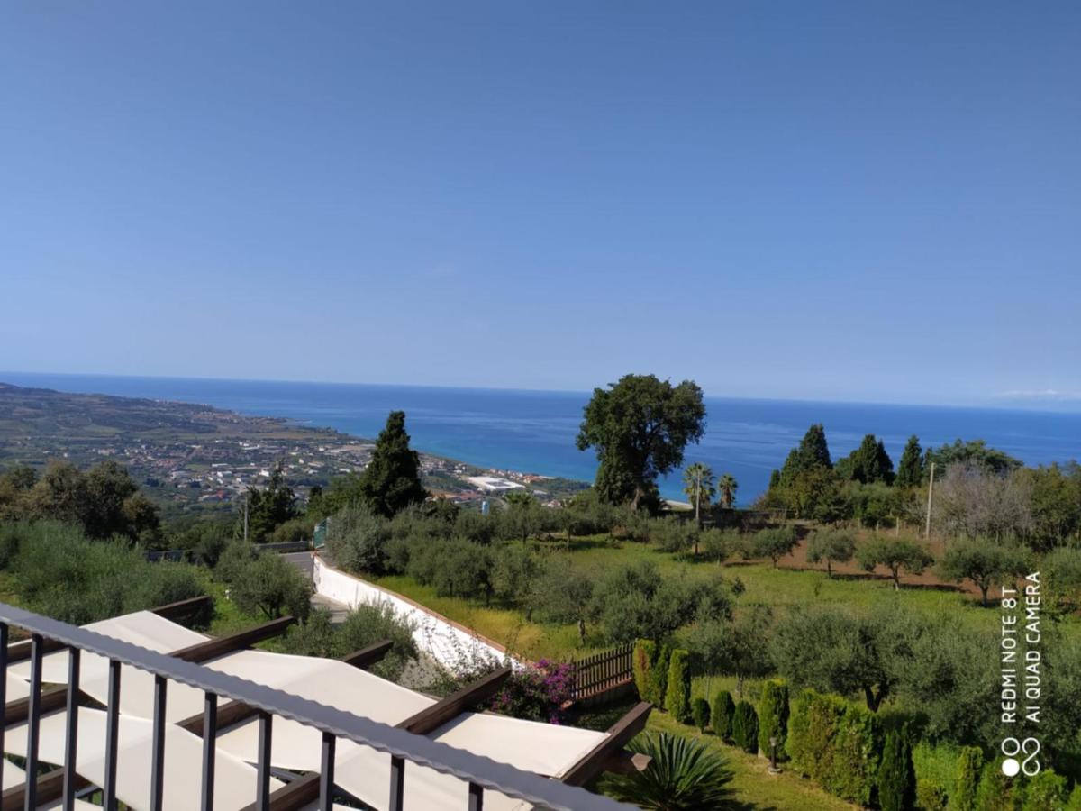 Villa Zufro Vibo Valentia Buitenkant foto